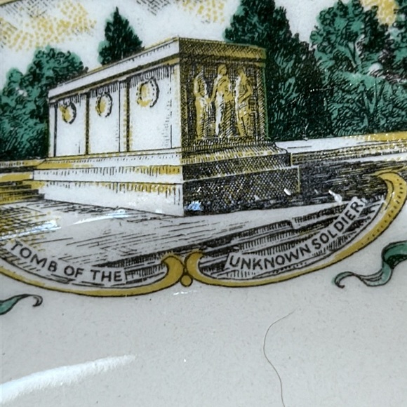Souvenir plate from Washington, D. C.  Good condition. - Picture 8 of 12